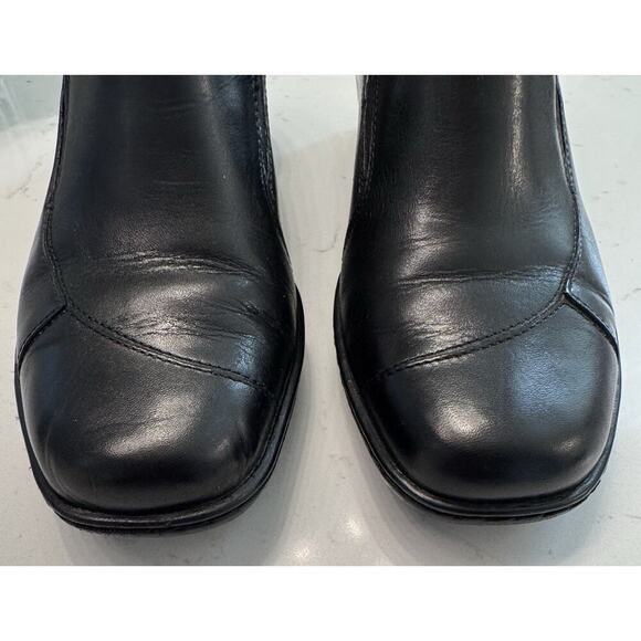 Clarks Women's Slip-On Size 7 M US Black - Picture 2 of 7